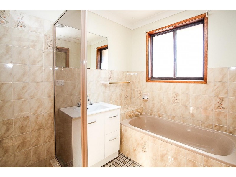 52 Sammat Avenue, Barrack Heights NSW 2528