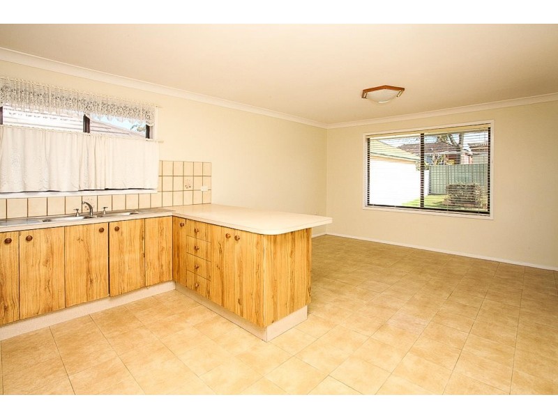 52 Sammat Avenue, Barrack Heights NSW 2528