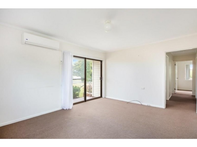 34 Day Street, Lake Illawarra NSW 2528