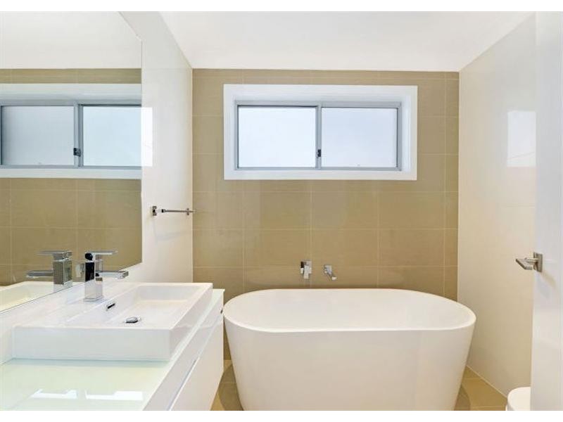 44 Dillon Road, Flinders NSW 2529