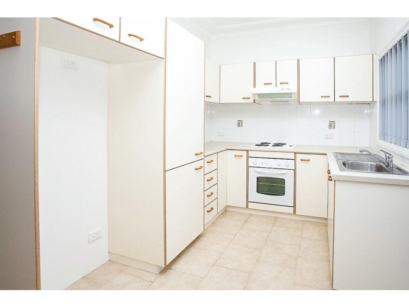 217 Shellharbour Road, Barrack Heights NSW 2528