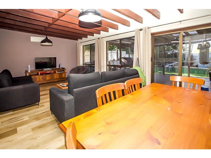 5 Kapooka Avenue, Dapto NSW 2530