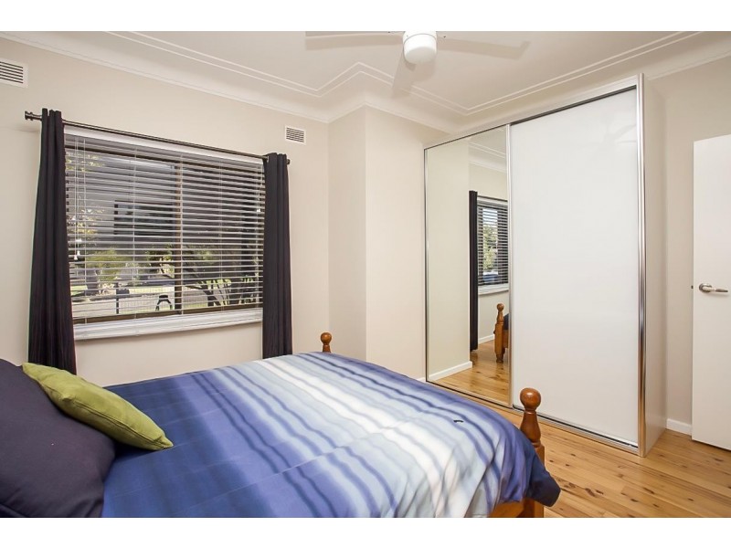 5 Kapooka Avenue, Dapto NSW 2530