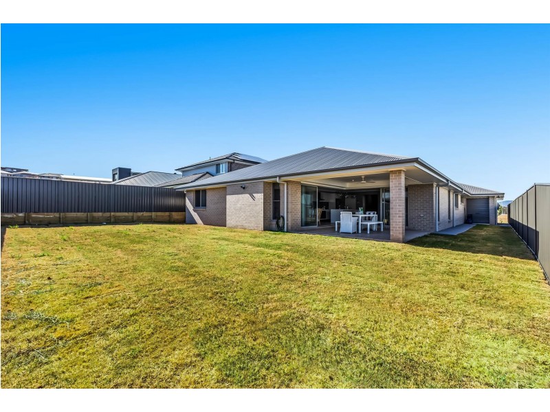 26 Ganya Street, Calderwood NSW 2527