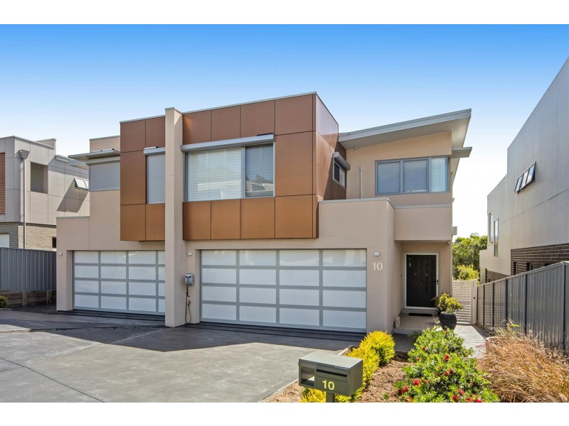 10 Glades Pwy, Shell Cove NSW 2529