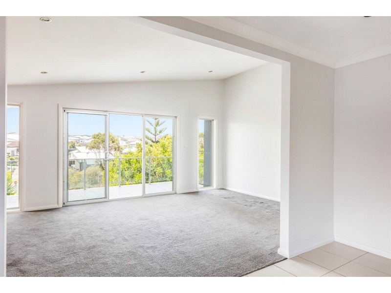 99 Whittaker Street, Flinders NSW 2529