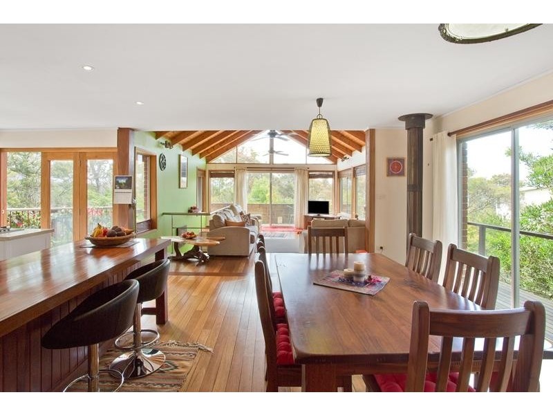 9 Booroo St, Pambula Beach NSW 2549