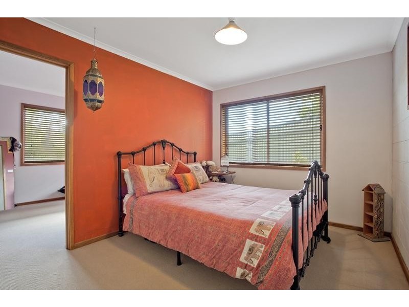 9 Booroo St, Pambula Beach NSW 2549