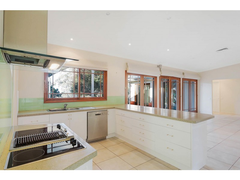 11 Wallaby Way, Tura Beach NSW 2548