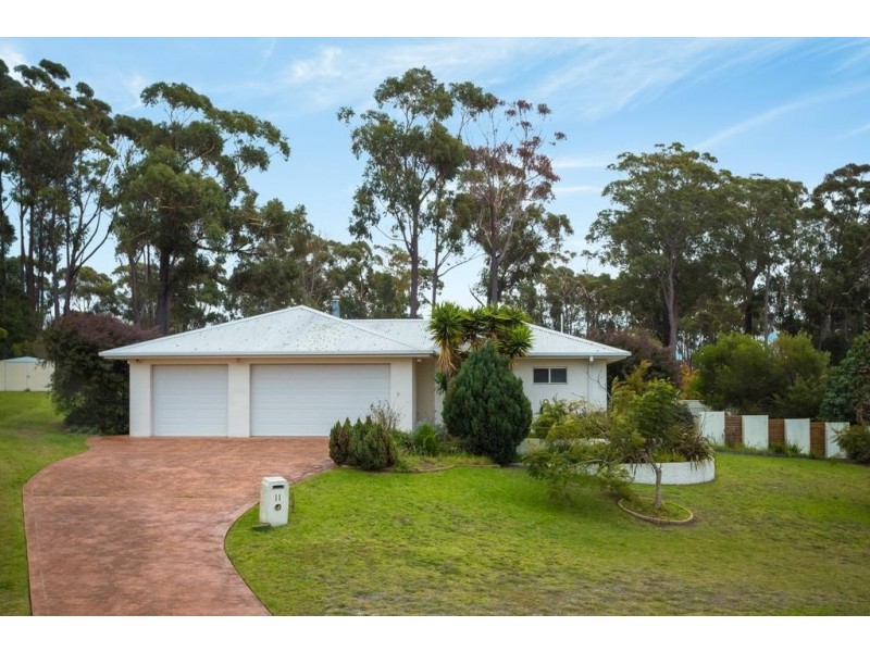11 Wallaby Way, Tura Beach NSW 2548