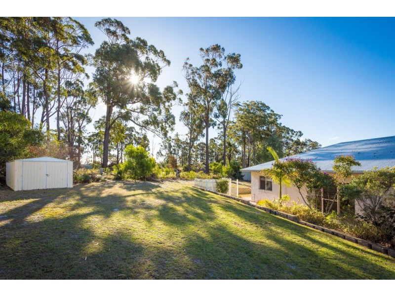 11 Wallaby Way, Tura Beach NSW 2548