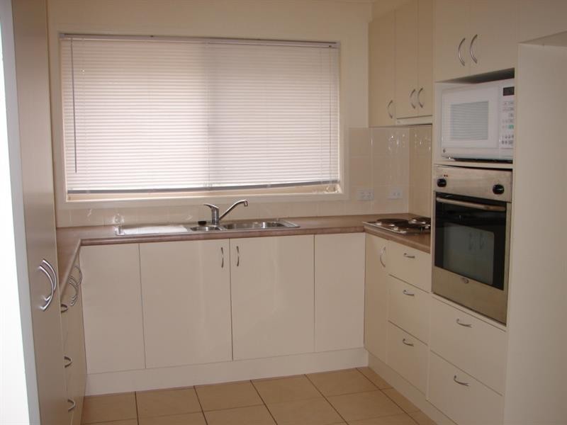 190 Arthur Kaine Dr, Pambula NSW 2549