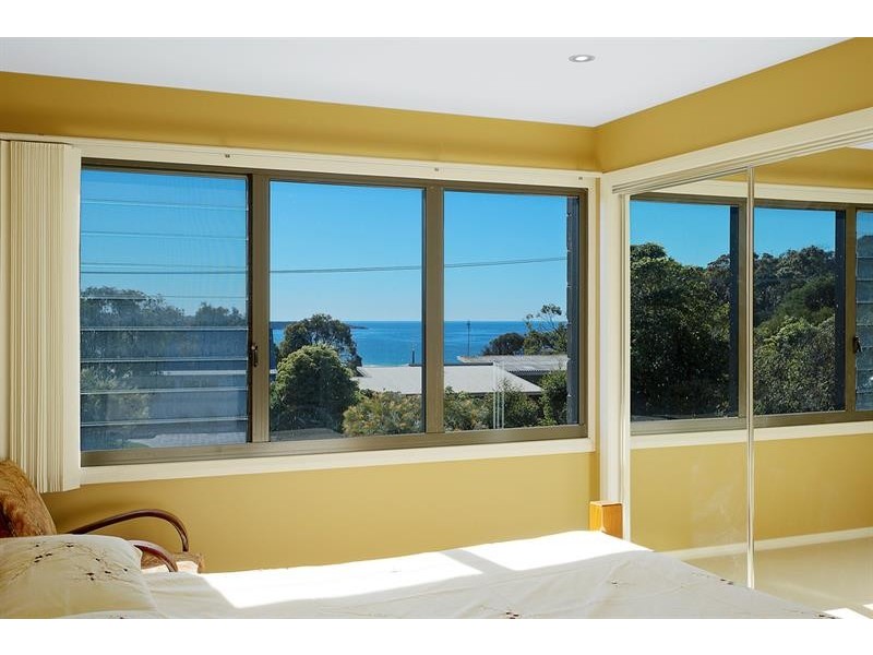 12B Lakeview Ave, Merimbula NSW 2548