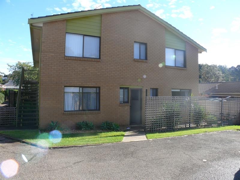 1/6 Hollis  Ct, Merimbula NSW 2548