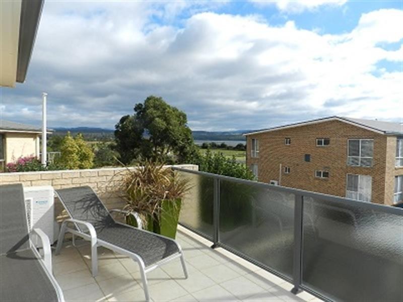 6/59A Ocean  Dr, Merimbula NSW 2548