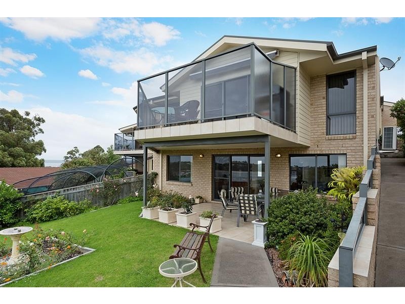 8a Lisa Ct, Merimbula NSW 2548
