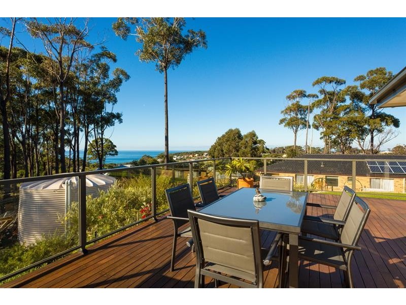 7 Rosella Pl, Tura Beach NSW 2548