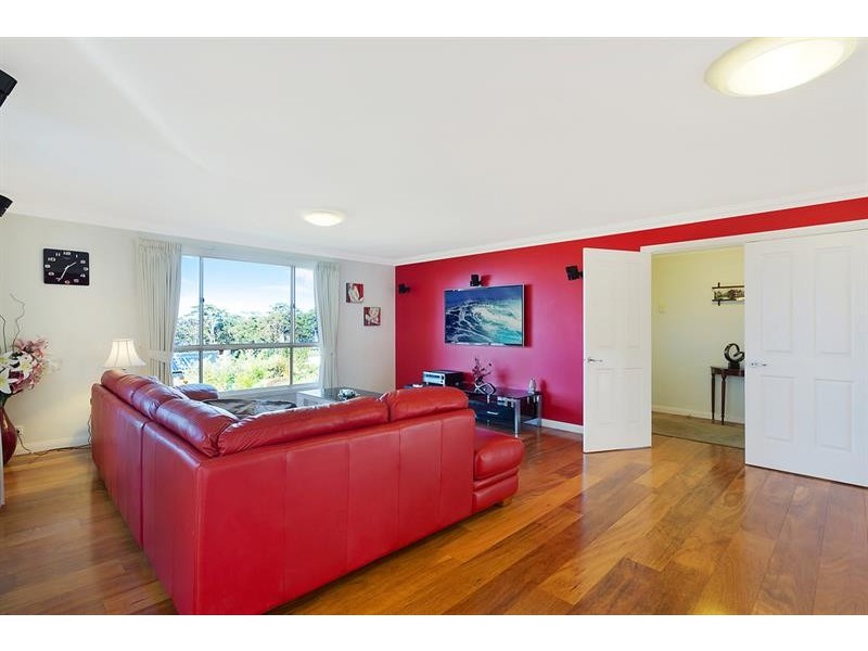 7 Rosella Pl, Tura Beach NSW 2548