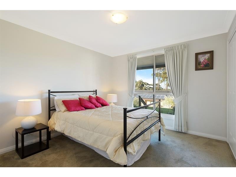 7 Rosella Pl, Tura Beach NSW 2548