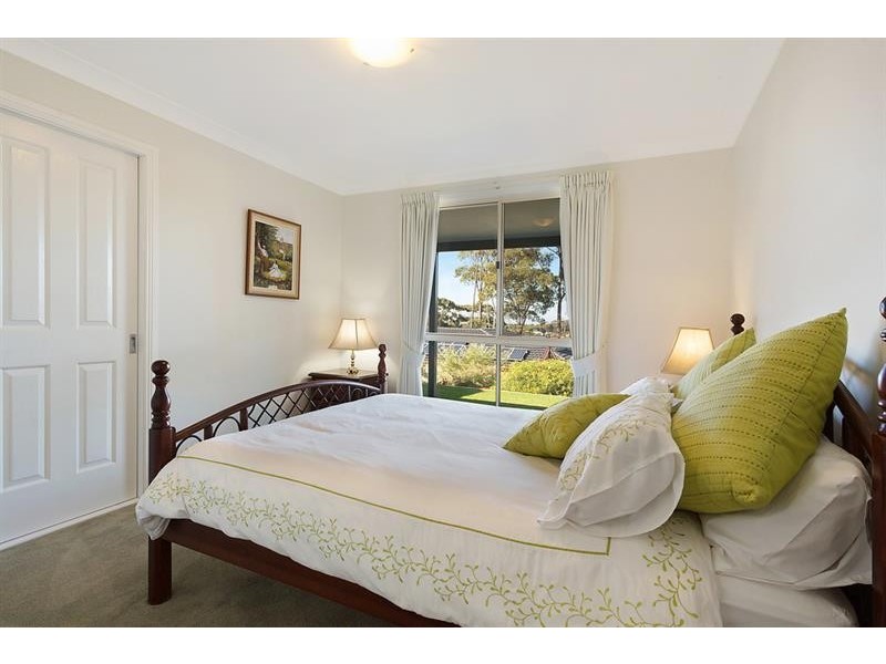 7 Rosella Pl, Tura Beach NSW 2548