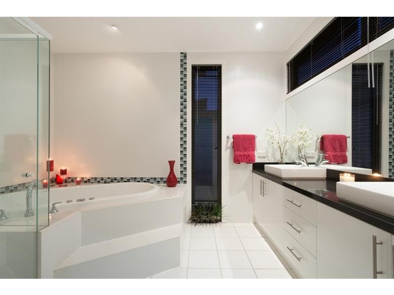 5 Patrick Ct, Merimbula NSW 2548