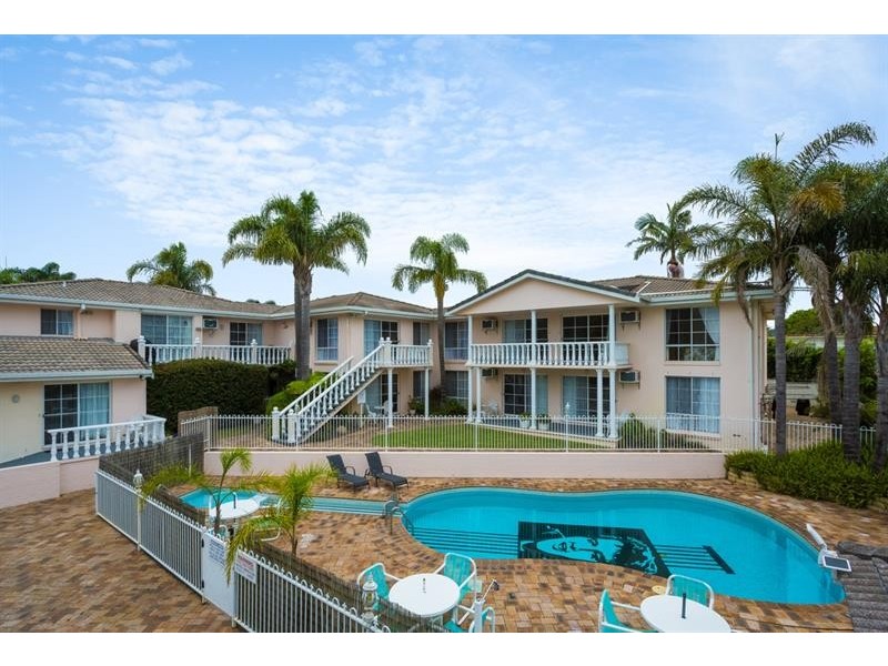 32-34 Munn St, Merimbula NSW 2548