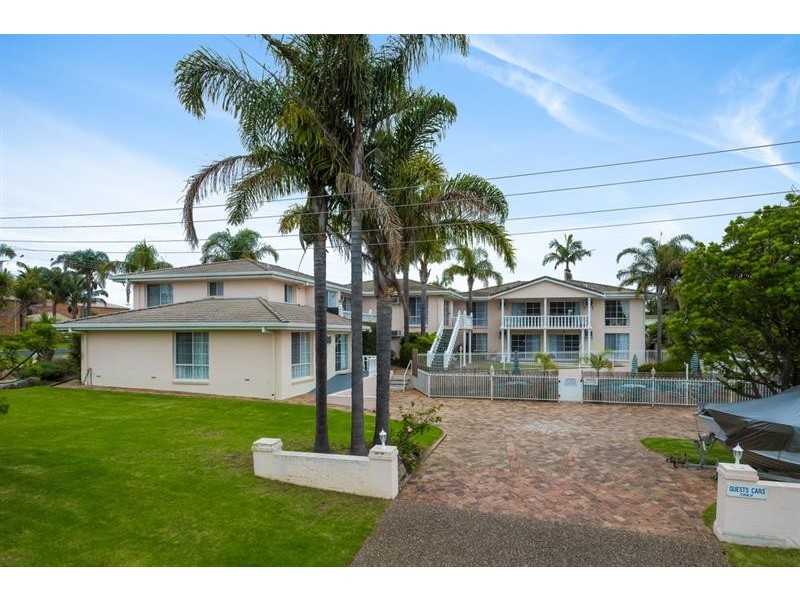 32-34 Munn St, Merimbula NSW 2548