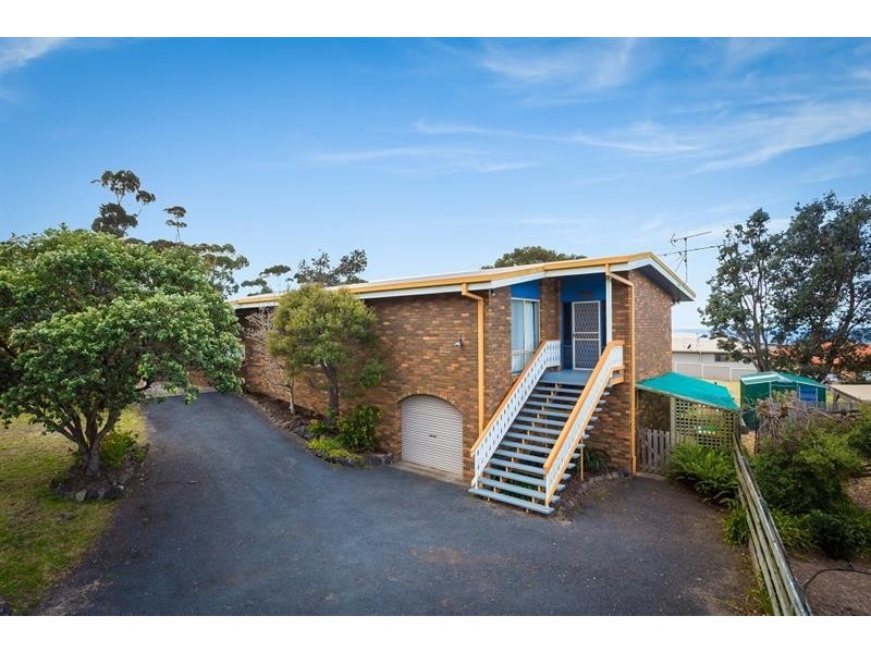 79 Golf  Cct, Tura Beach NSW 2548