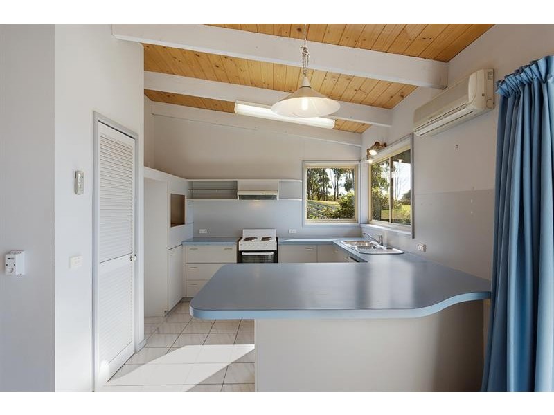 79 Golf  Cct, Tura Beach NSW 2548