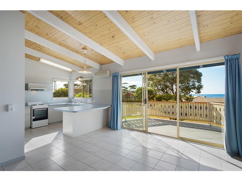 79 Golf  Cct, Tura Beach NSW 2548
