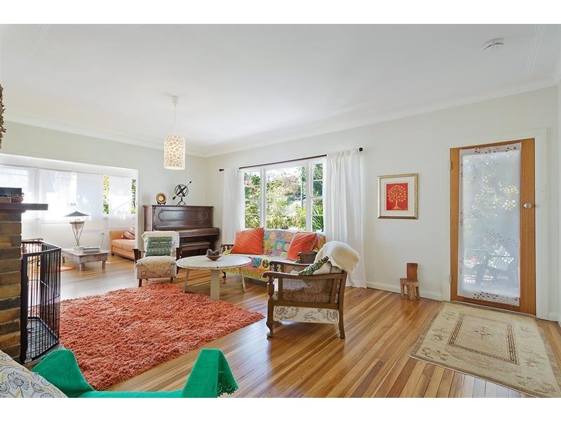 13 Henwood  St, Merimbula NSW 2548