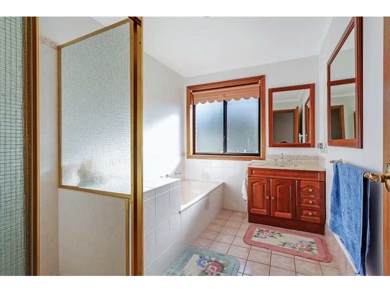 20 Elizabeth Pde, Tura Beach NSW 2548