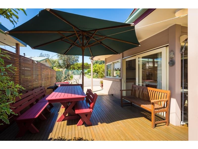 8 Hill St, Merimbula NSW 2548