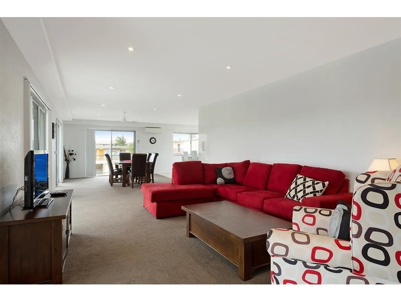 1/2 Marine Pde, Merimbula NSW 2548