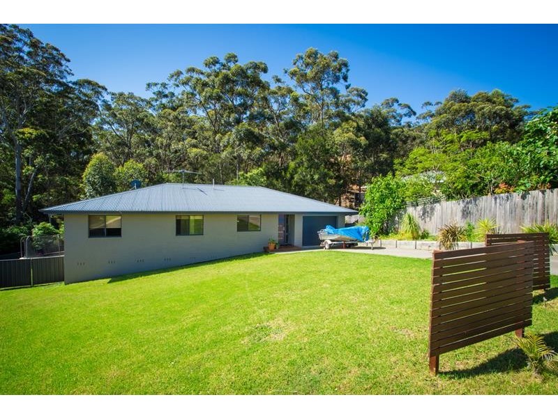 3  Luderick Ct, Merimbula NSW 2548