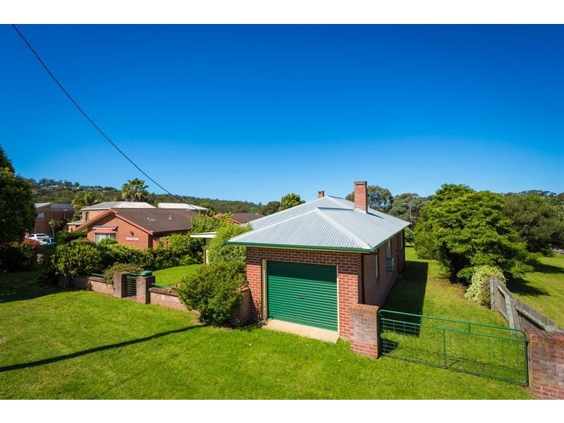 8 Cameron St, Merimbula NSW 2548