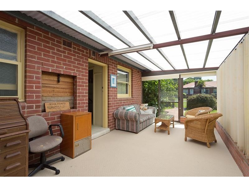 8 Cameron St, Merimbula NSW 2548