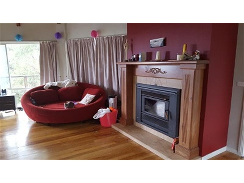 16 Sapphire  Cres, Merimbula NSW 2548