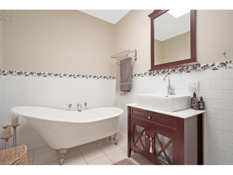 37 Merimbula Dr, Merimbula NSW 2548
