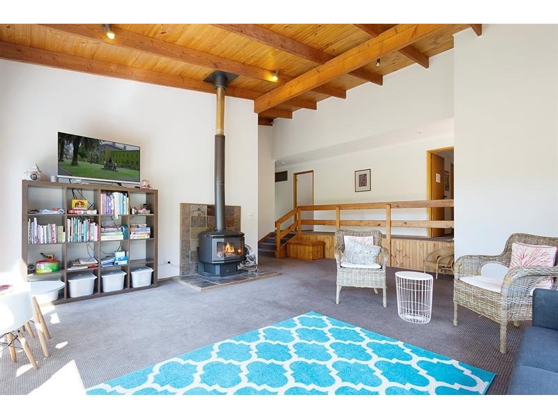 16 Garden Cir, Merimbula NSW 2548
