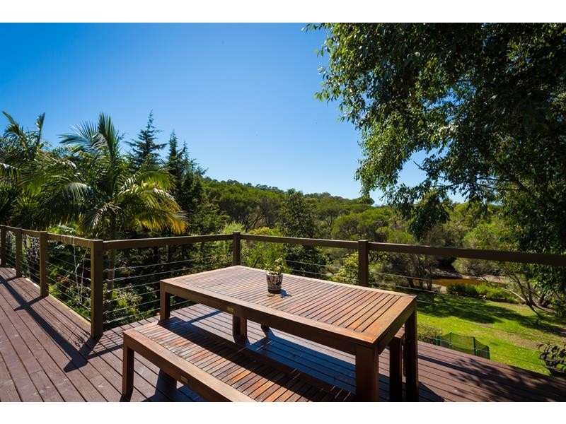 16 Garden Cir, Merimbula NSW 2548