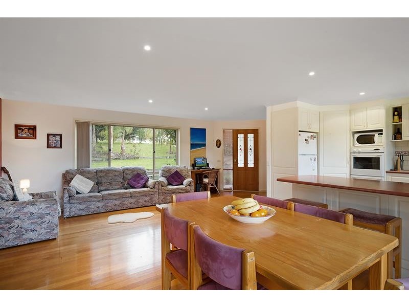 12 Wallaby Way, Tura Beach NSW 2548