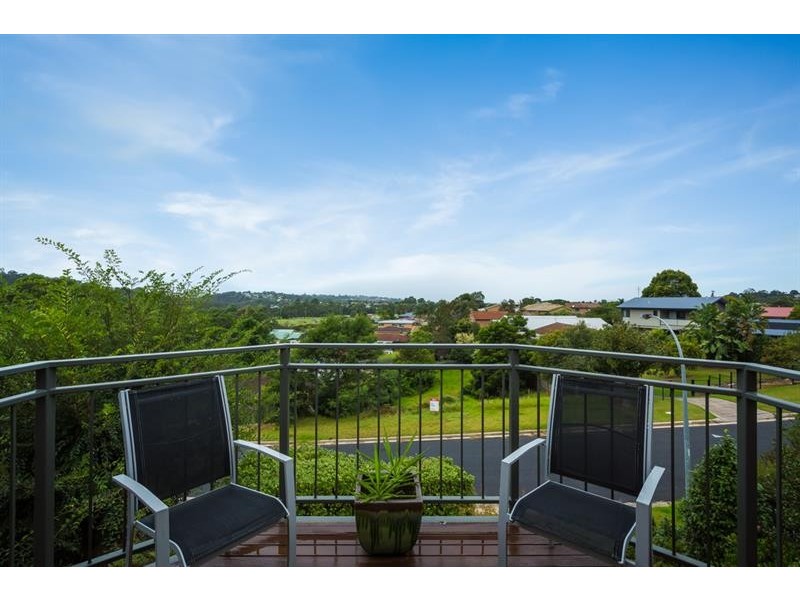 43 Yarrawood Ave, Merimbula NSW 2548