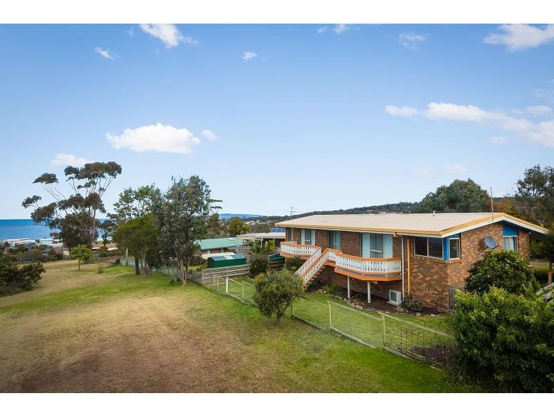 79 Golf  Cct, Tura Beach NSW 2548
