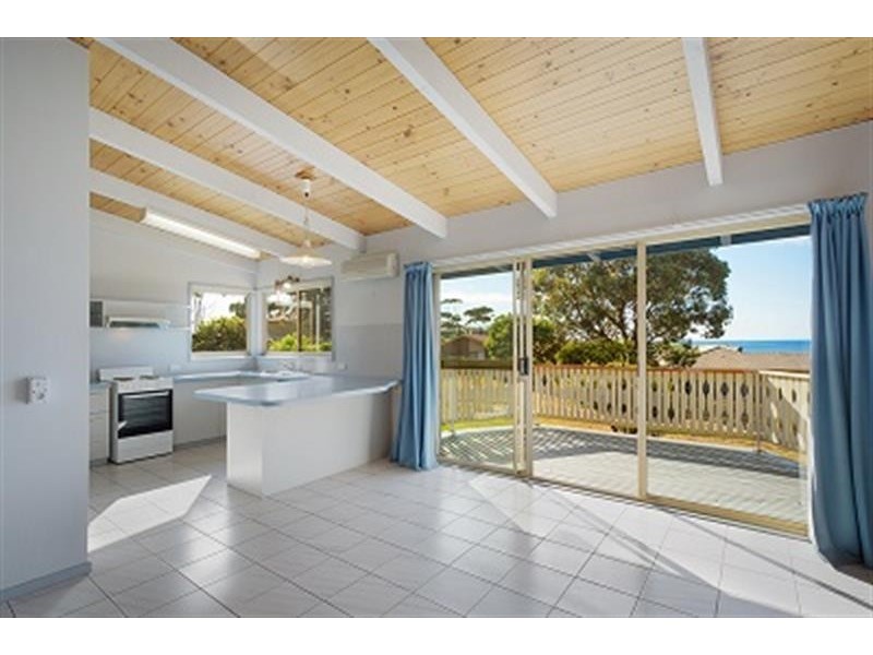 79 Golf  Cct, Tura Beach NSW 2548