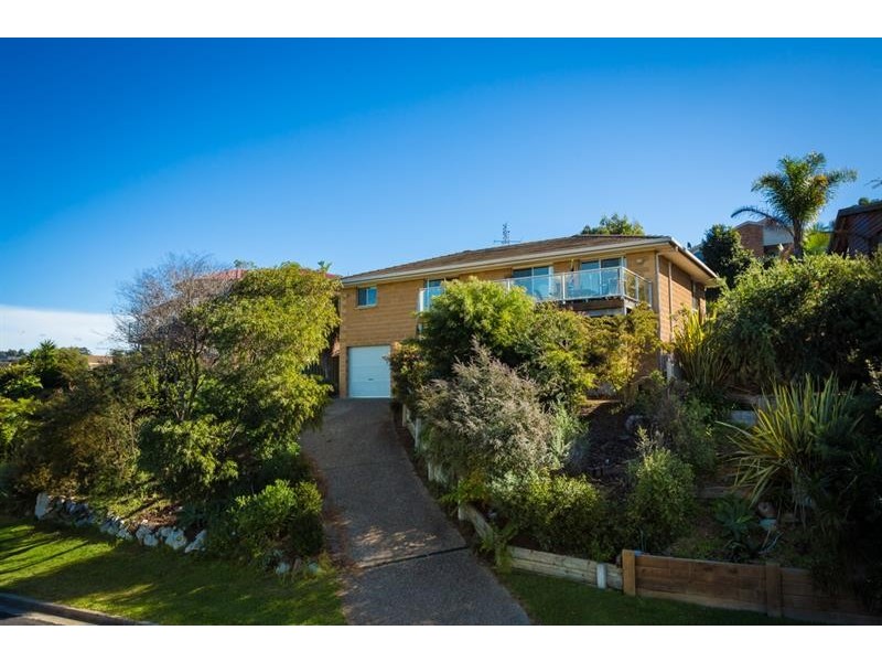 7 Garden Cir, Merimbula NSW 2548