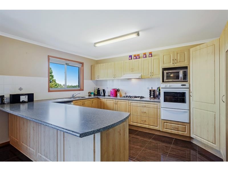 7 Garden Cir, Merimbula NSW 2548