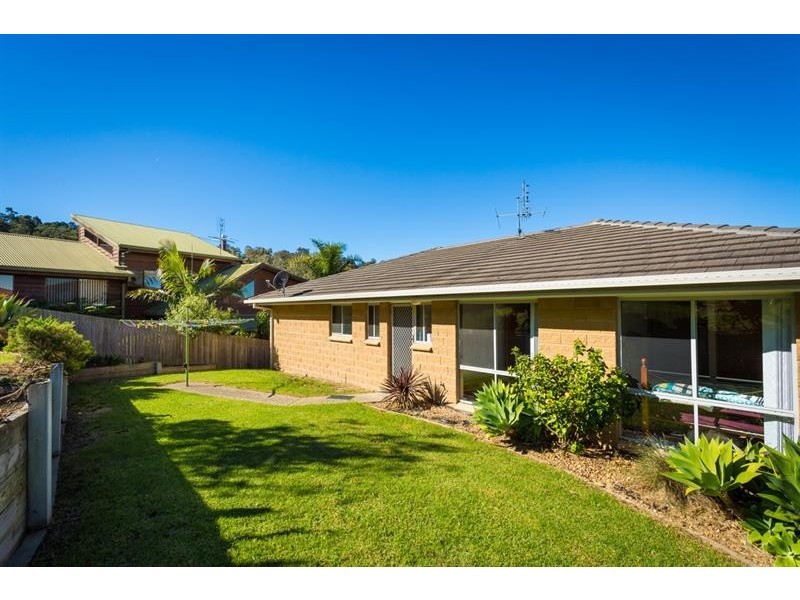7 Garden Cir, Merimbula NSW 2548
