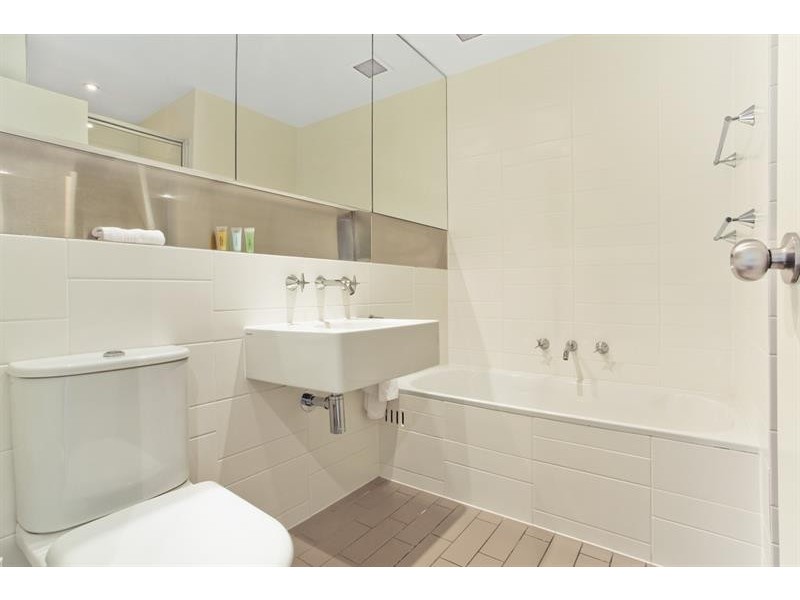 64/1 Elizabeth St, Merimbula NSW 2548