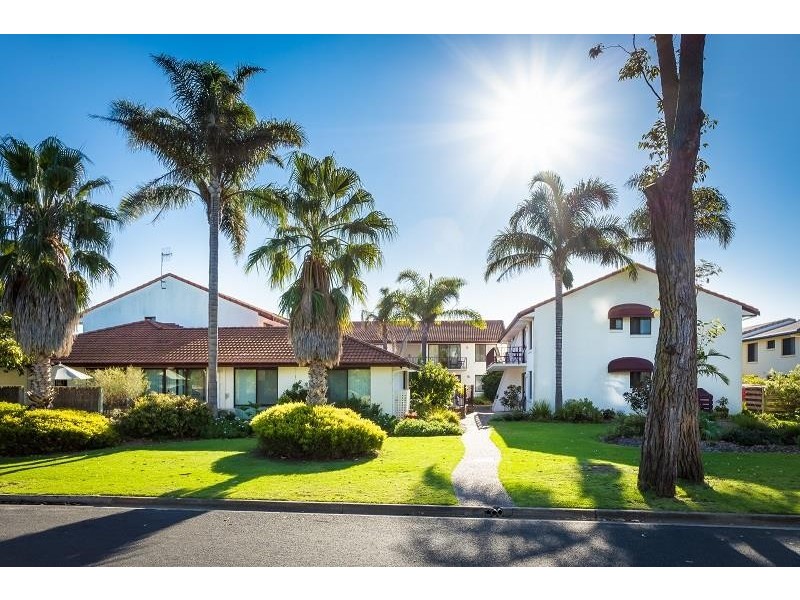 10/57 Ocean Drive, Merimbula NSW 2548